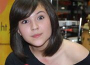 Profil Olivia Jensen Lubis Biodata lengkap dengan Agamanya