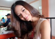 Profil Faradilla Yoshi Biodata lengkap dengan Agamanya