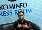 Profil Ferdinandus Setu: Pejabat Kominfo yang Berdedikasi