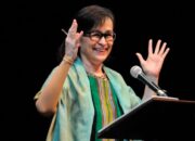 Profil Dr Karlina Supelli Biodata lengkap dengan Agamanya