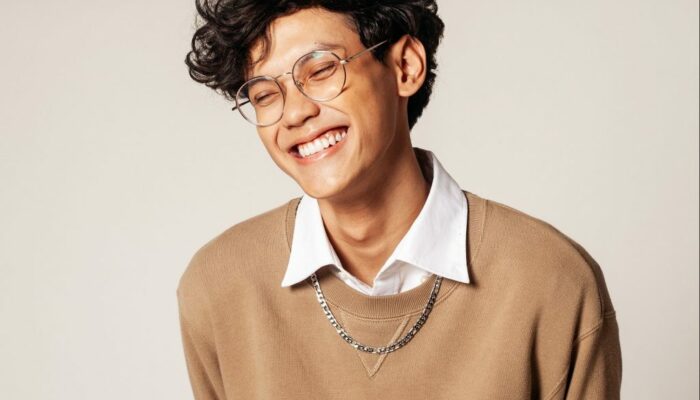 Profil Kevin Hugo: Penyanyi Muda dengan Jejak Karier yang Menjanjikan