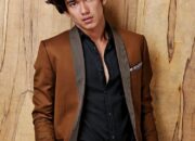 10 Artis Pria Indonesia Keturunan Jerman Kecantikan Ala Kaukasia!