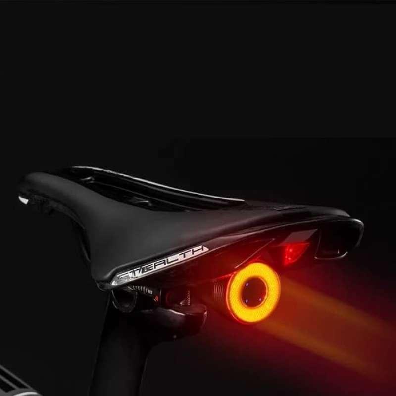 Aksesoris Cerdas yang Meningkatkan Penampilan Tanpa Mengurangi Kenyamanan