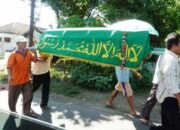 Arti Mimpi Ada Mayat di Rumah Kita Menurut Islam: Pertanda Kematian atau Kehidupan Baru?