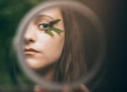 Arti Mimpi Cebok Diri Sendiri Menurut Islam: Simbol Pembersihan dari Dosa