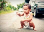 Video Lucu Ini Ajak Pasangan di Denmark Liburan dan Berhubungan Seks: Demi Menggenjot Populasi!