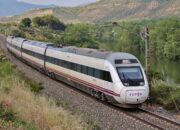 Tren Foto Papa Mama Waktu SMA Kreatif Banget Anak Zaman Sekarang