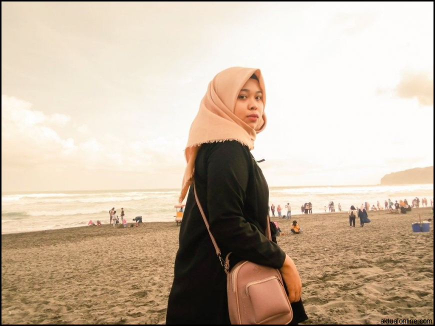 Ootd Muslimah Di Pantai - OOTD Pantai Hijab style Selebgram kekinian # ...