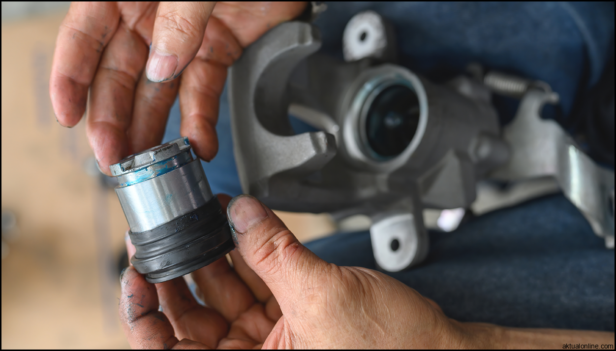 Rem Cakram Mobil: Cara Kerja hingga Fungsi Komponen | Wuling